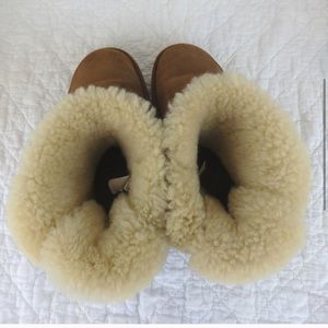 Uggs Bailey back bow